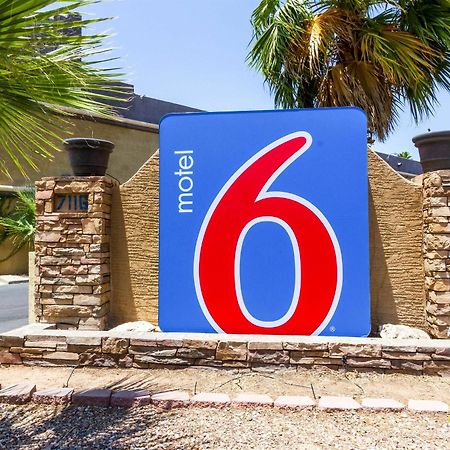 Motel 6 Glendale AZ Kültér fotó