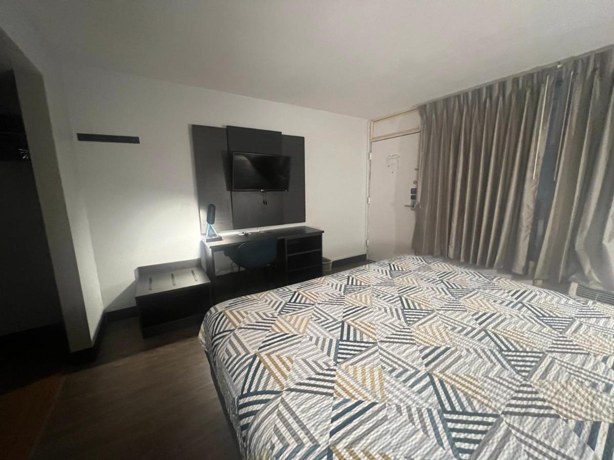 Motel 6 Glendale AZ Kültér fotó