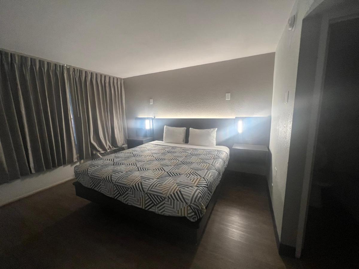 Motel 6 Glendale AZ Kültér fotó