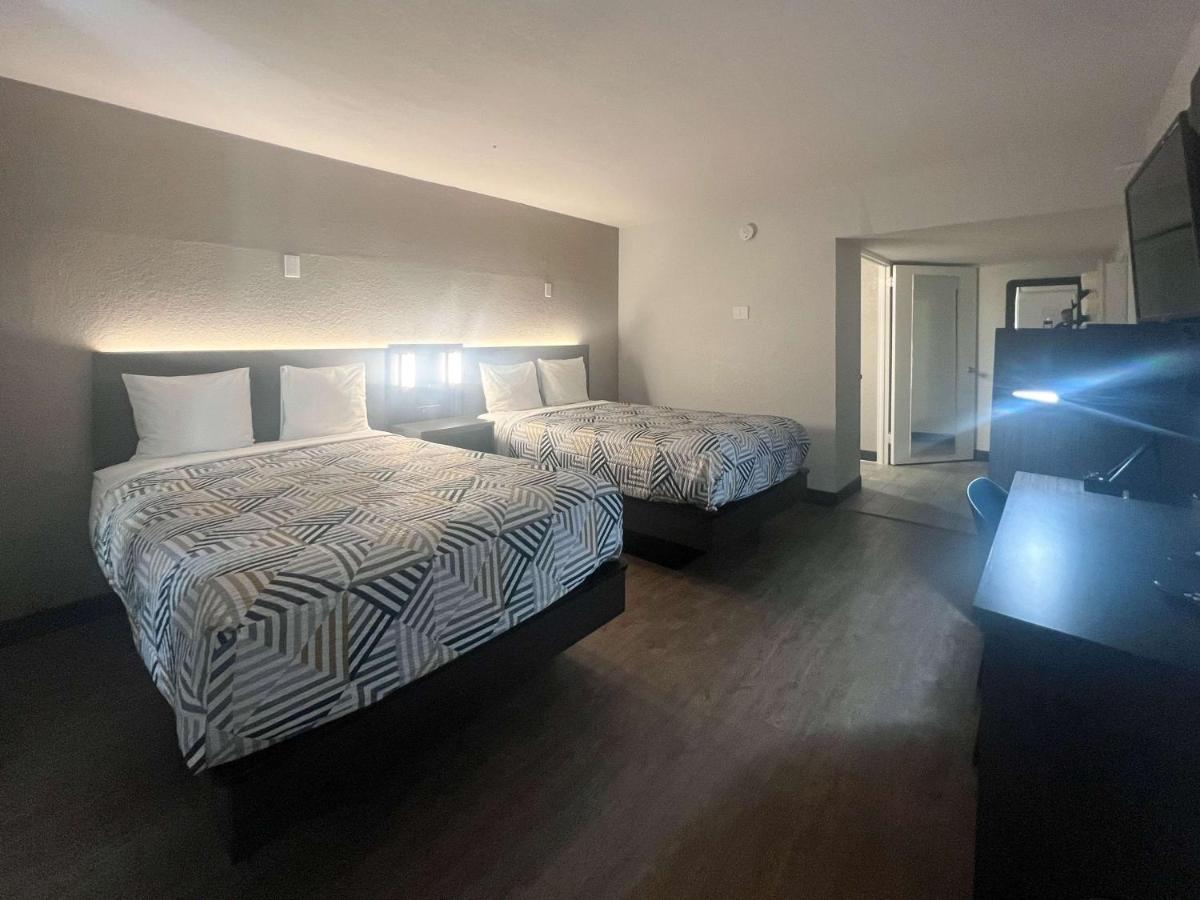 Motel 6 Glendale AZ Kültér fotó