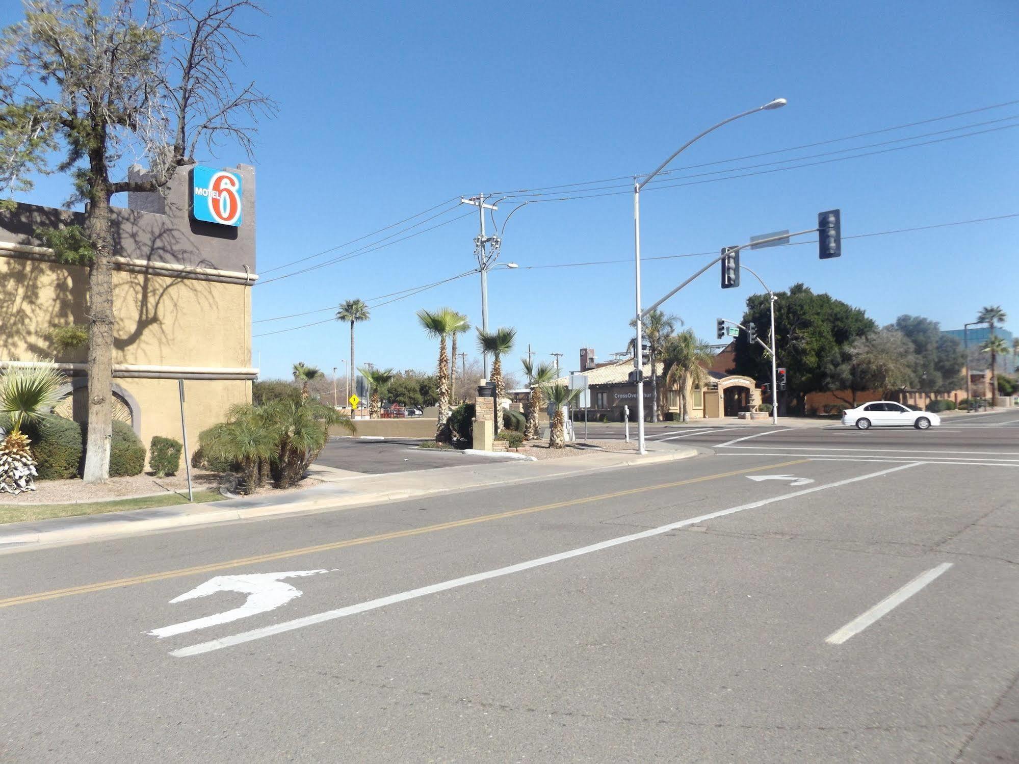 Motel 6 Glendale AZ Kültér fotó