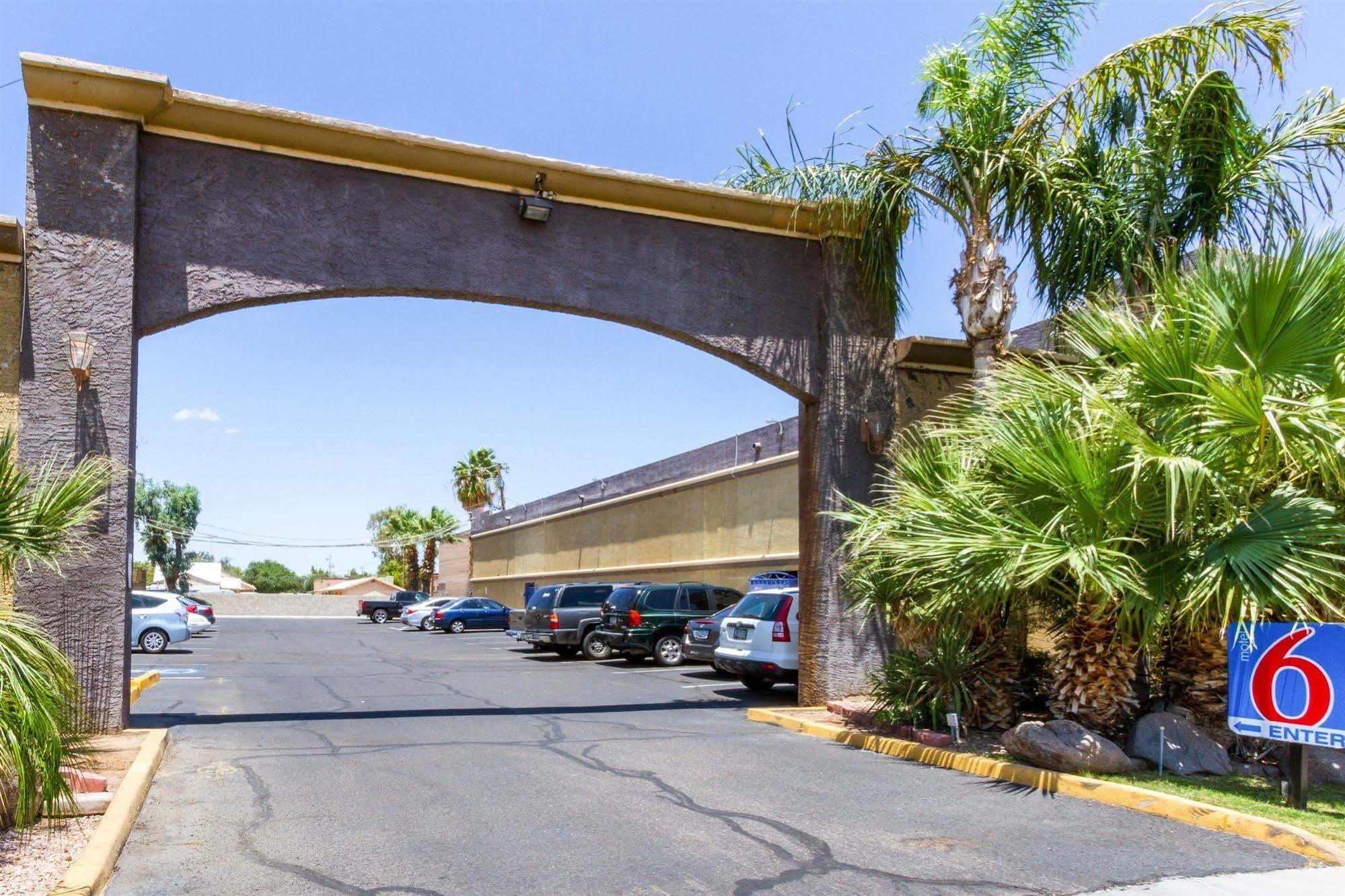 Motel 6 Glendale AZ Kültér fotó