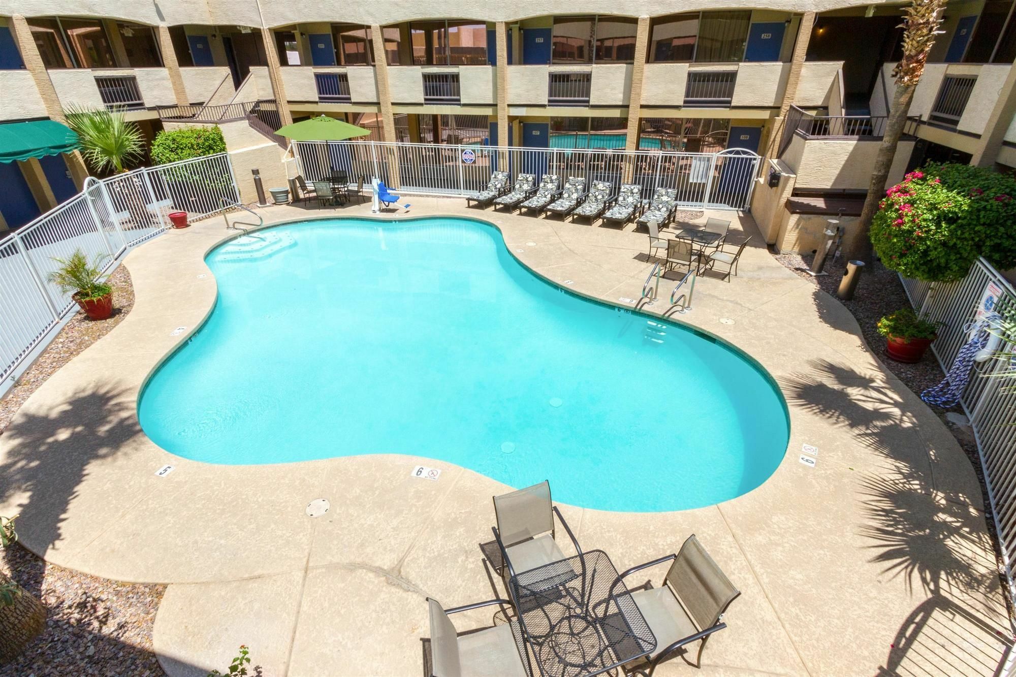 Motel 6 Glendale AZ Kültér fotó